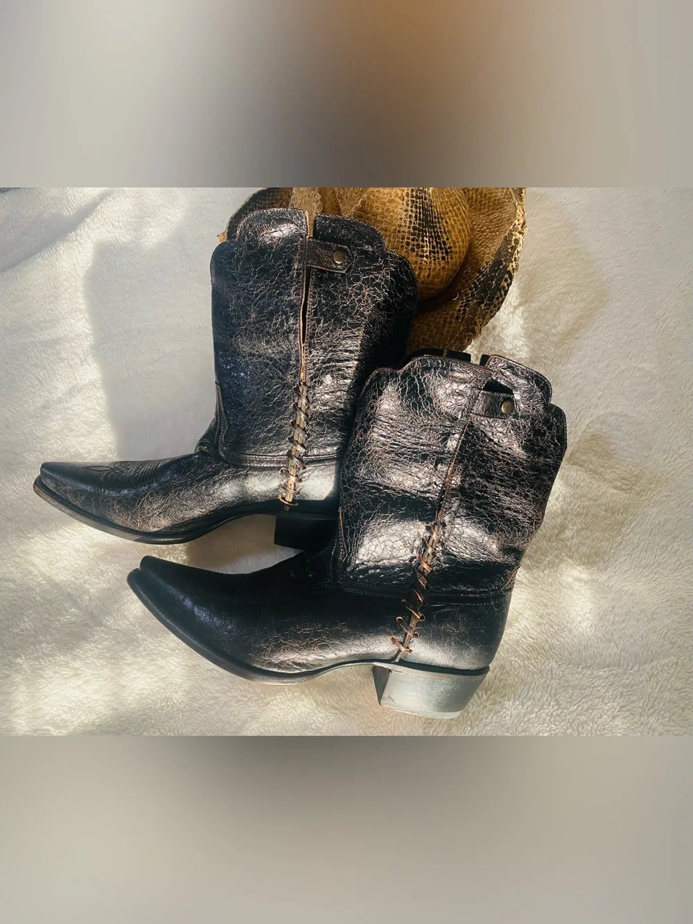 Sonora black ankle